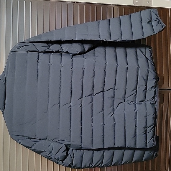 Helly Hansen Men's M Urban Liner darkest spruce premium down lightweight jacket! - Picture 5 of 9